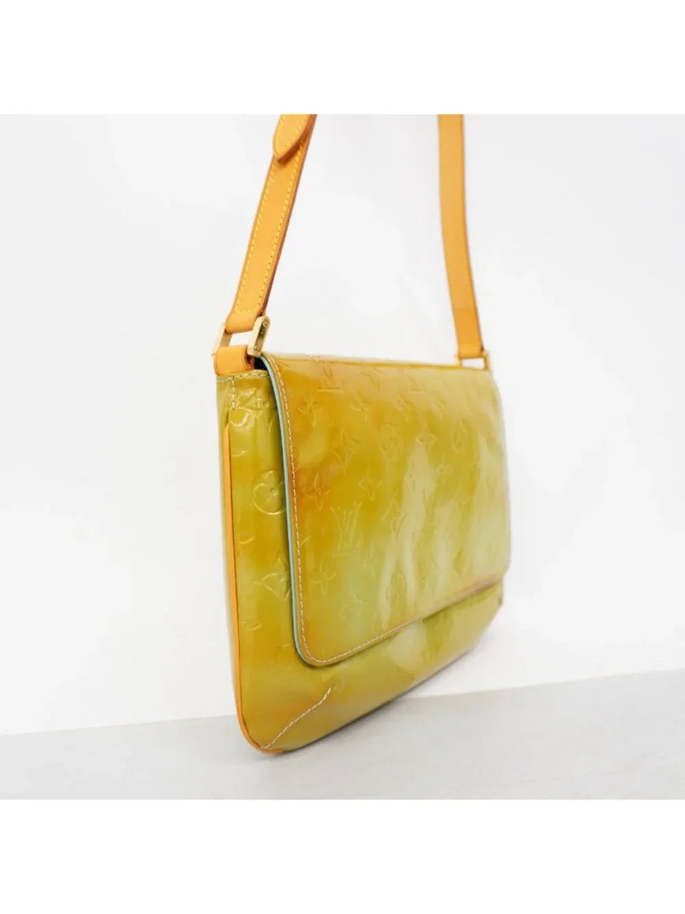 Louis Vuitton Shoulder Bag Vernis Thompson Street Baby Blue